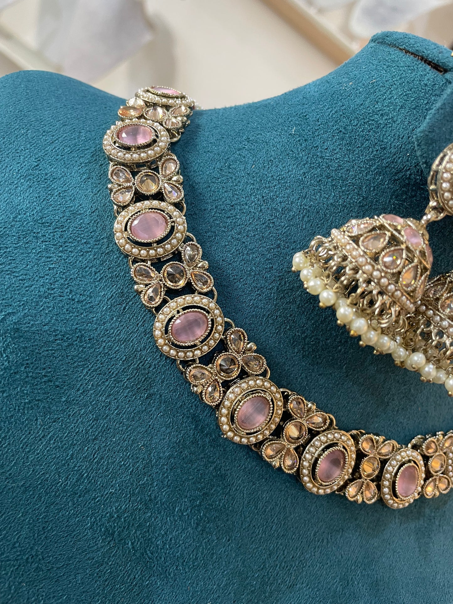 Premium Mehndi Polish Set with Jhumka and Tikka (Pink)