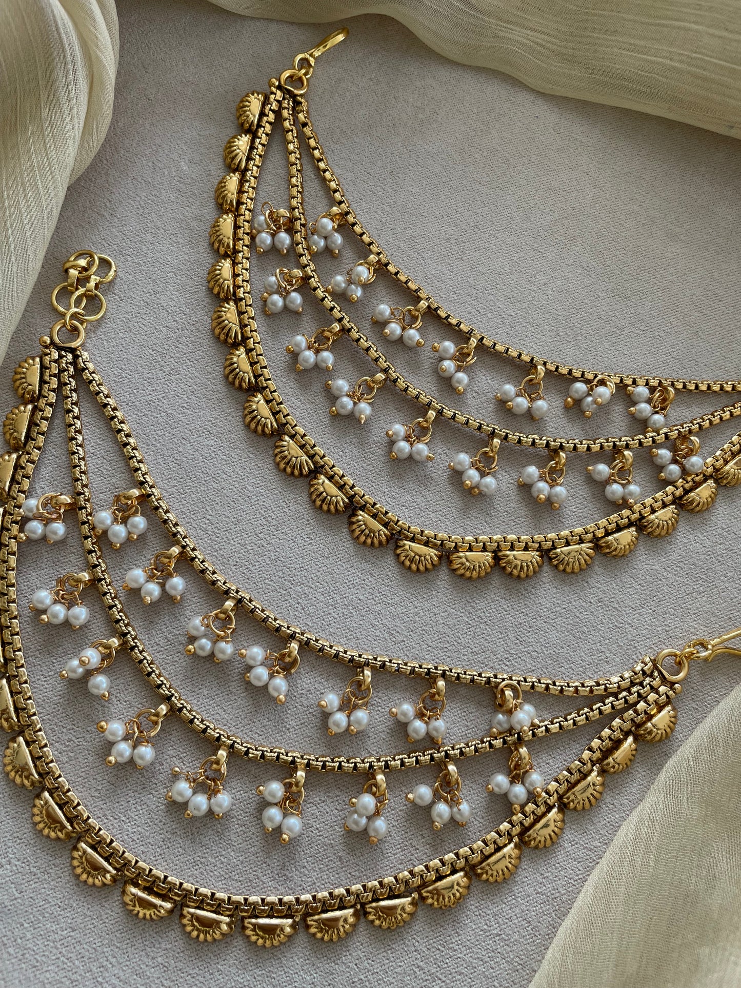 Golden Layered Pearl Mattal - Design C