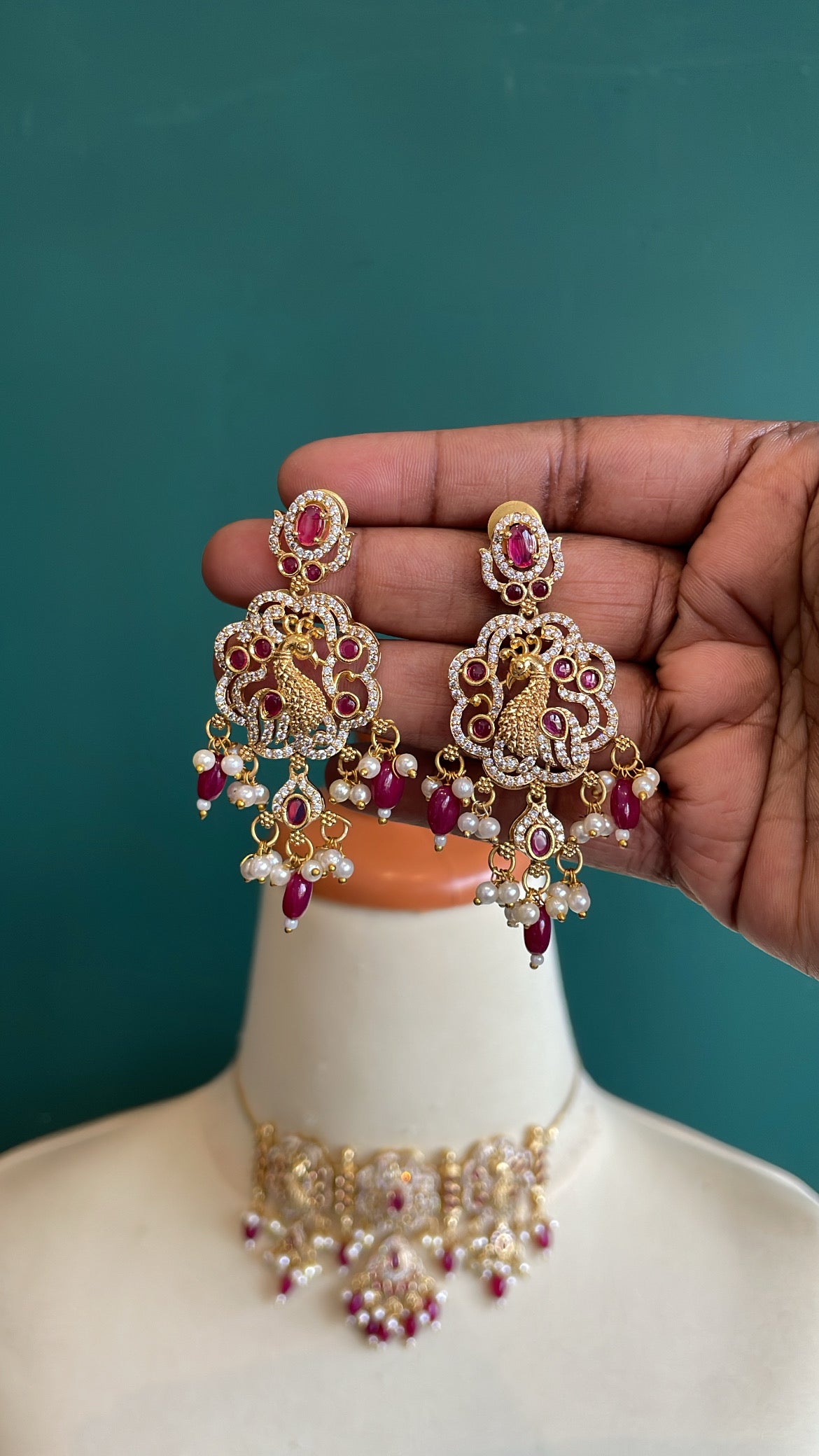 Premium Ad Peacock High Neck Choker Set