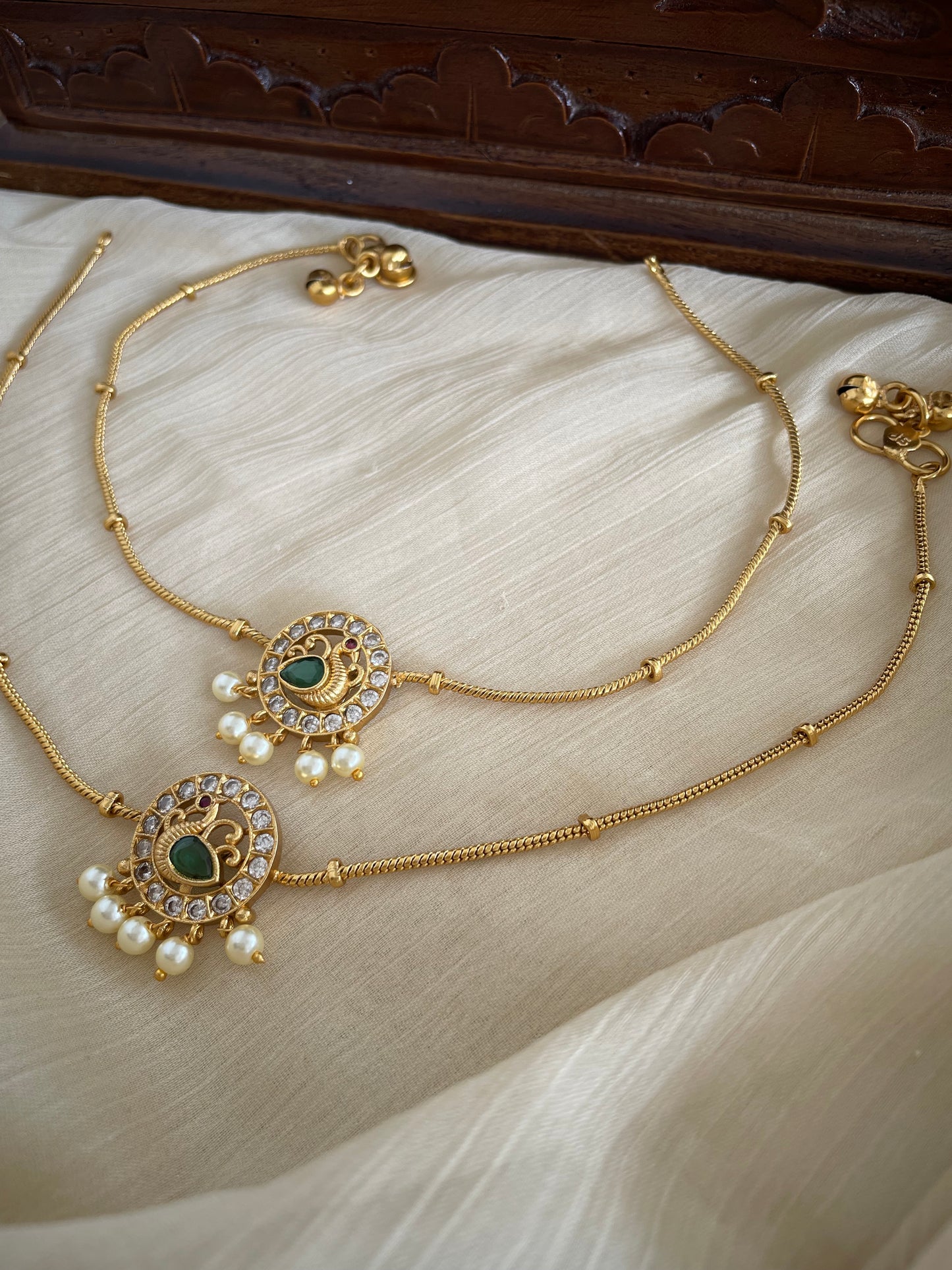Premium Pearl Mayuri Anklet (1 pair)
