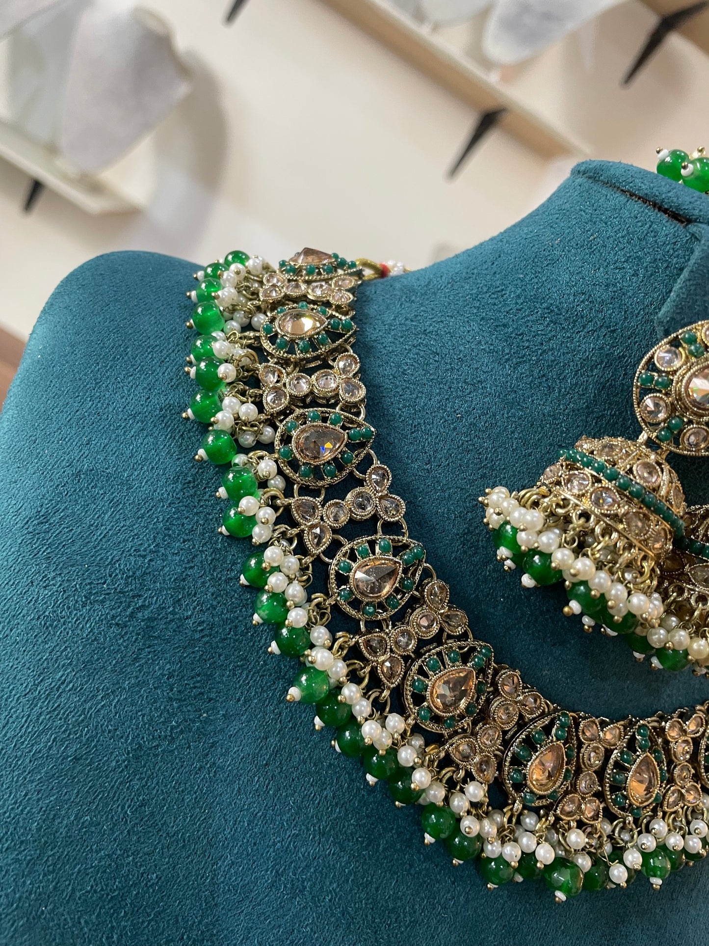 Mehndi Set with Earrings and Tikka
