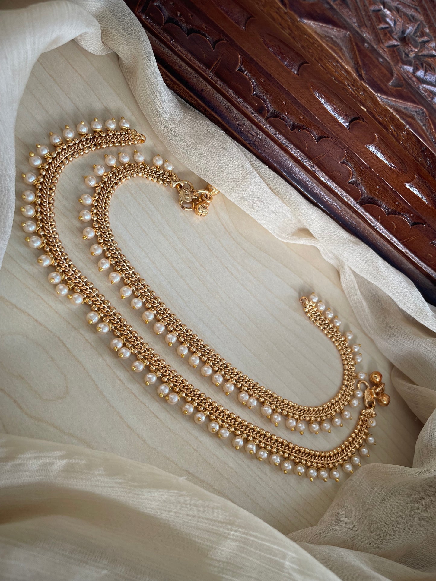 Brass Metal Anklets with stunning pearl-cluster detailing (code PCB)