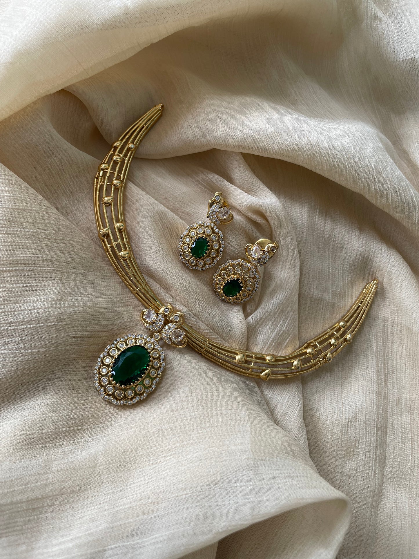 Peacock Ad Hasli Necklace Set