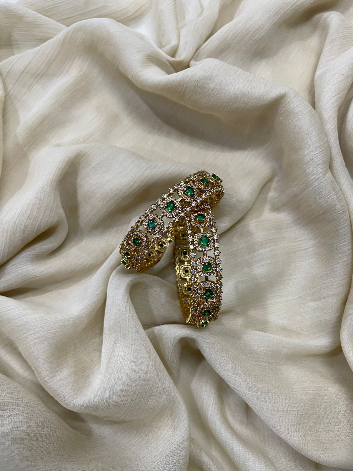 THE ROYAL SPECTRUM - Premium AD Bangles | 1 Pair (Green)