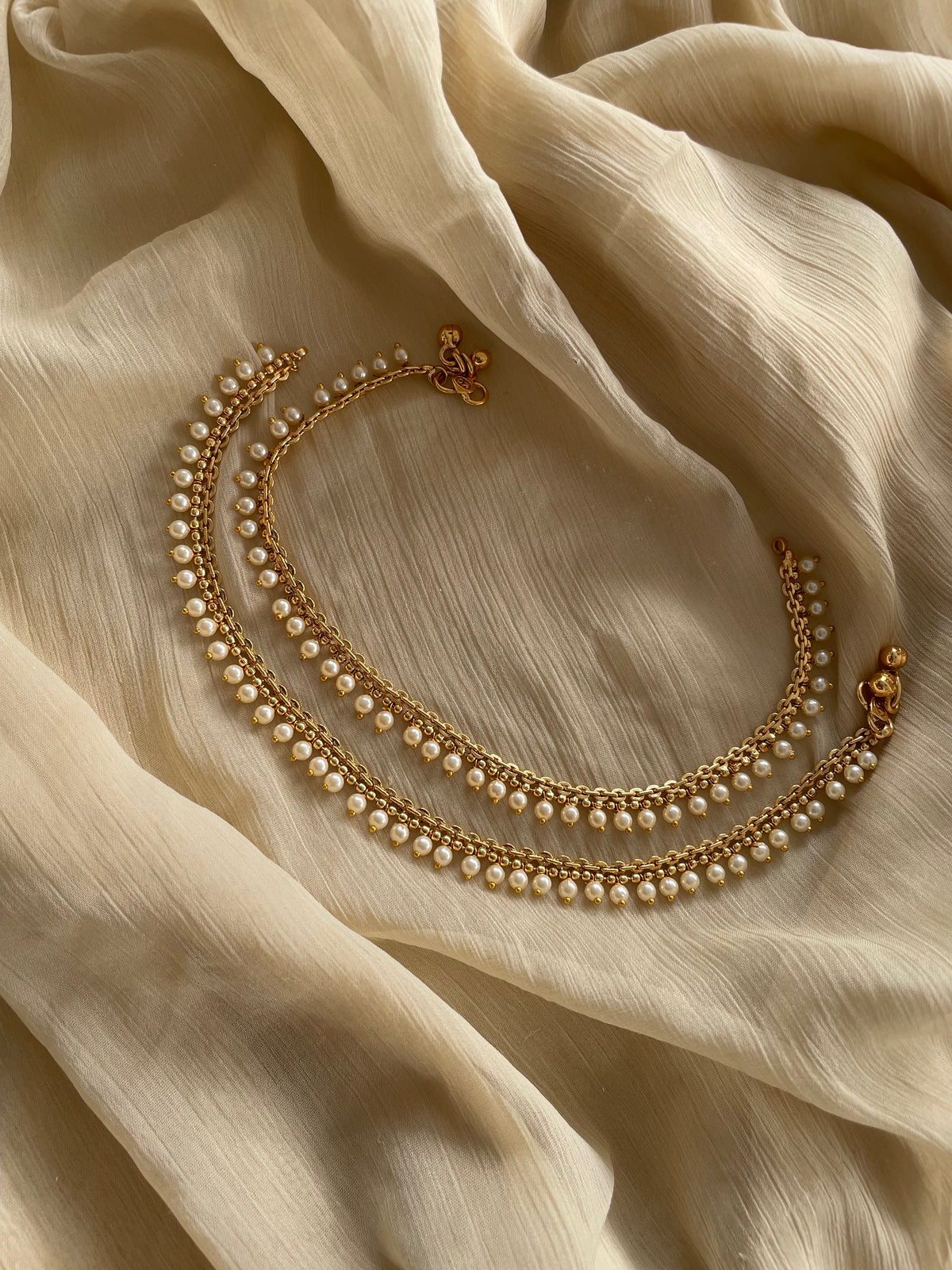 Promo 🏷️ Brass Metal Anklets with stunning pearl-cluster detailing (code PCC)