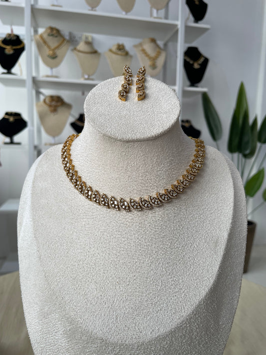 Premium Ad Necklace Set