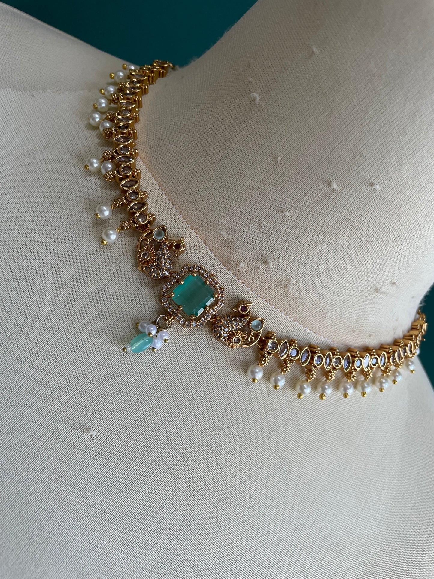Premium Peacock Ad Necklace Set