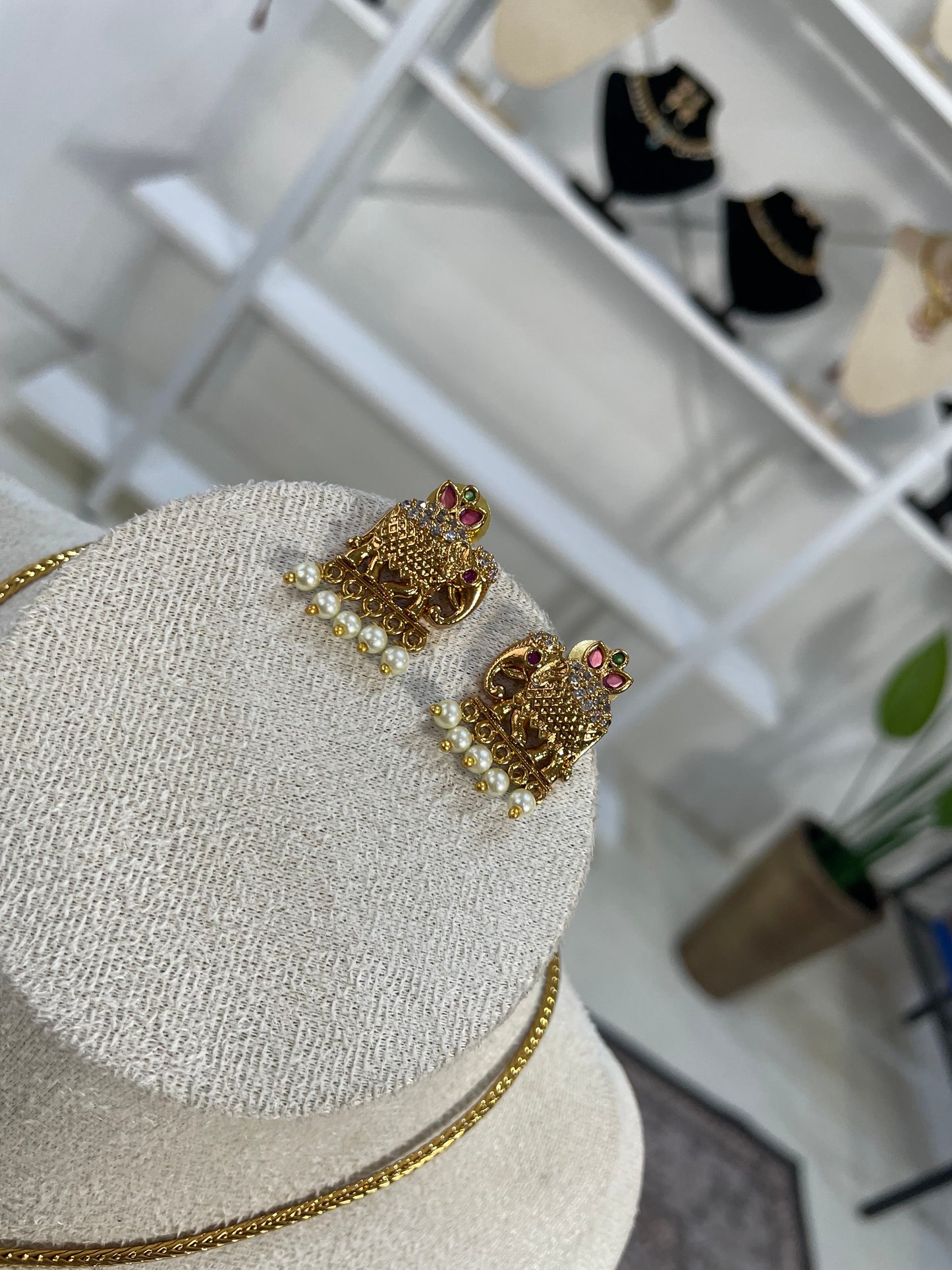 Premium Ad Elephant Necklace Set