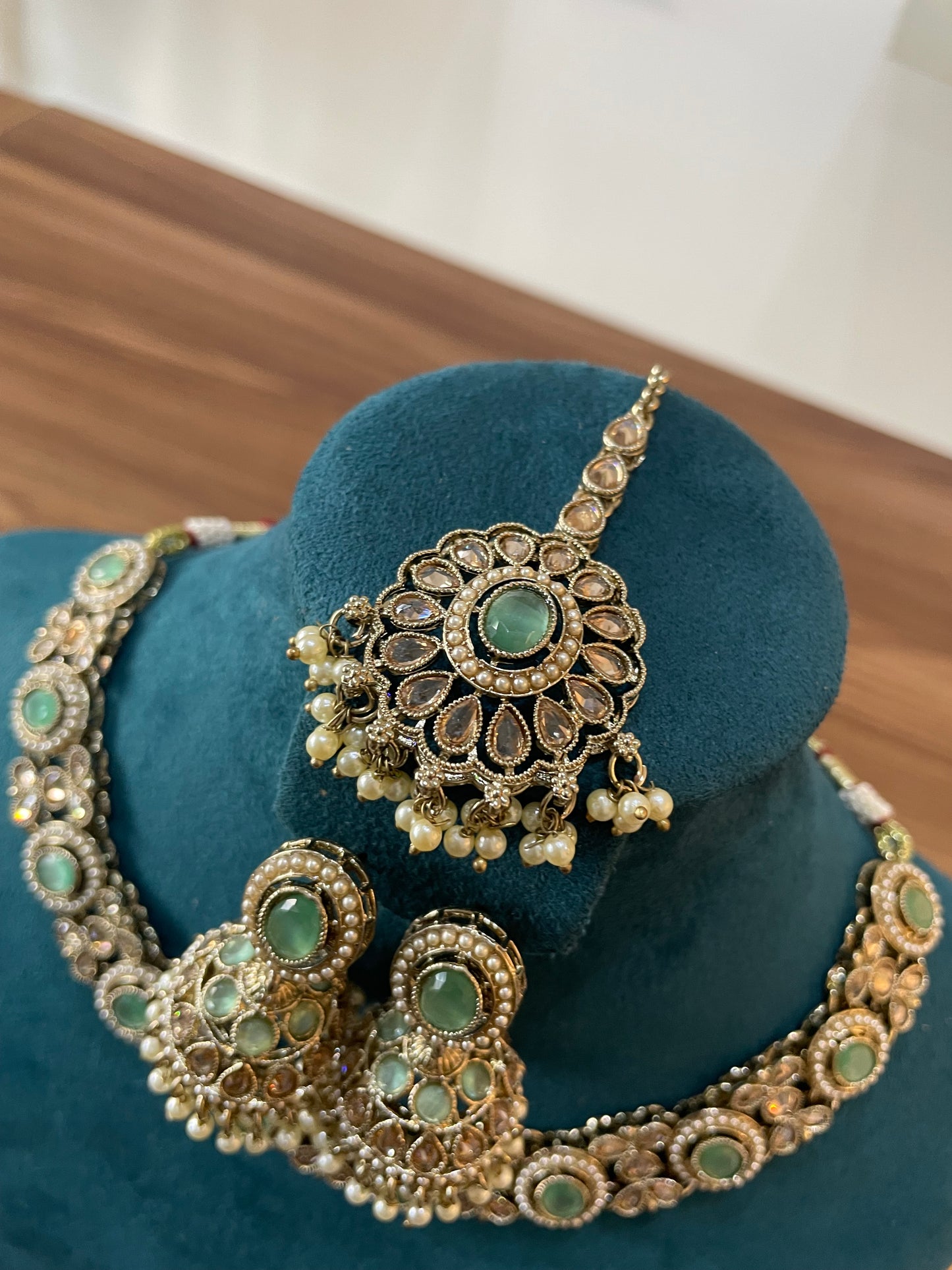 Premium Mehndi Polish Set with Jhumka and Tikka (Mint)