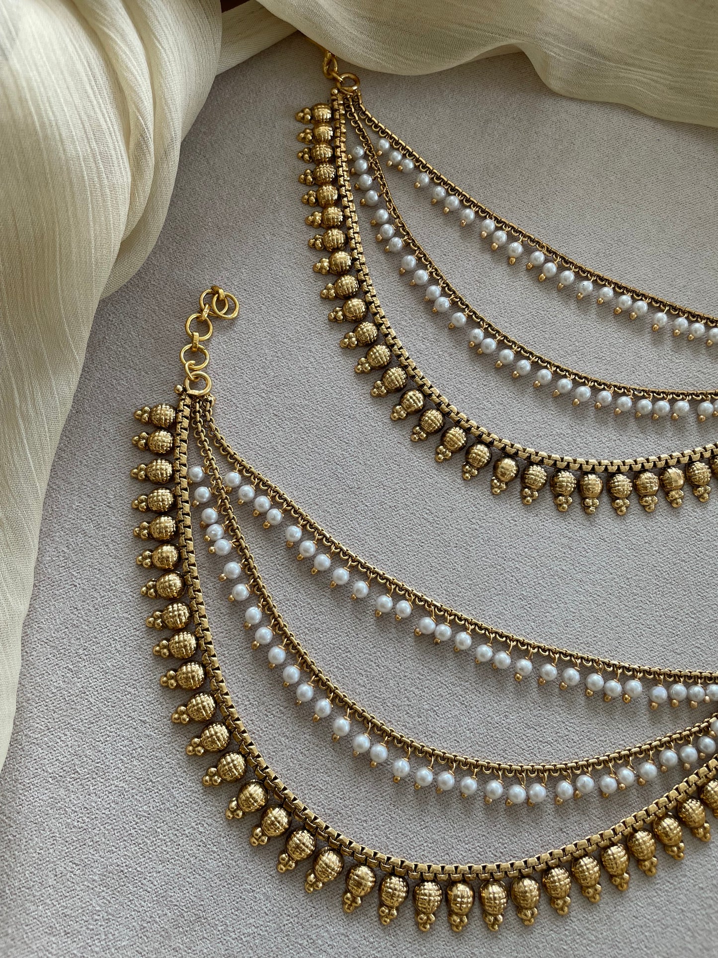 Golden Layered Pearl Mattal - Design A