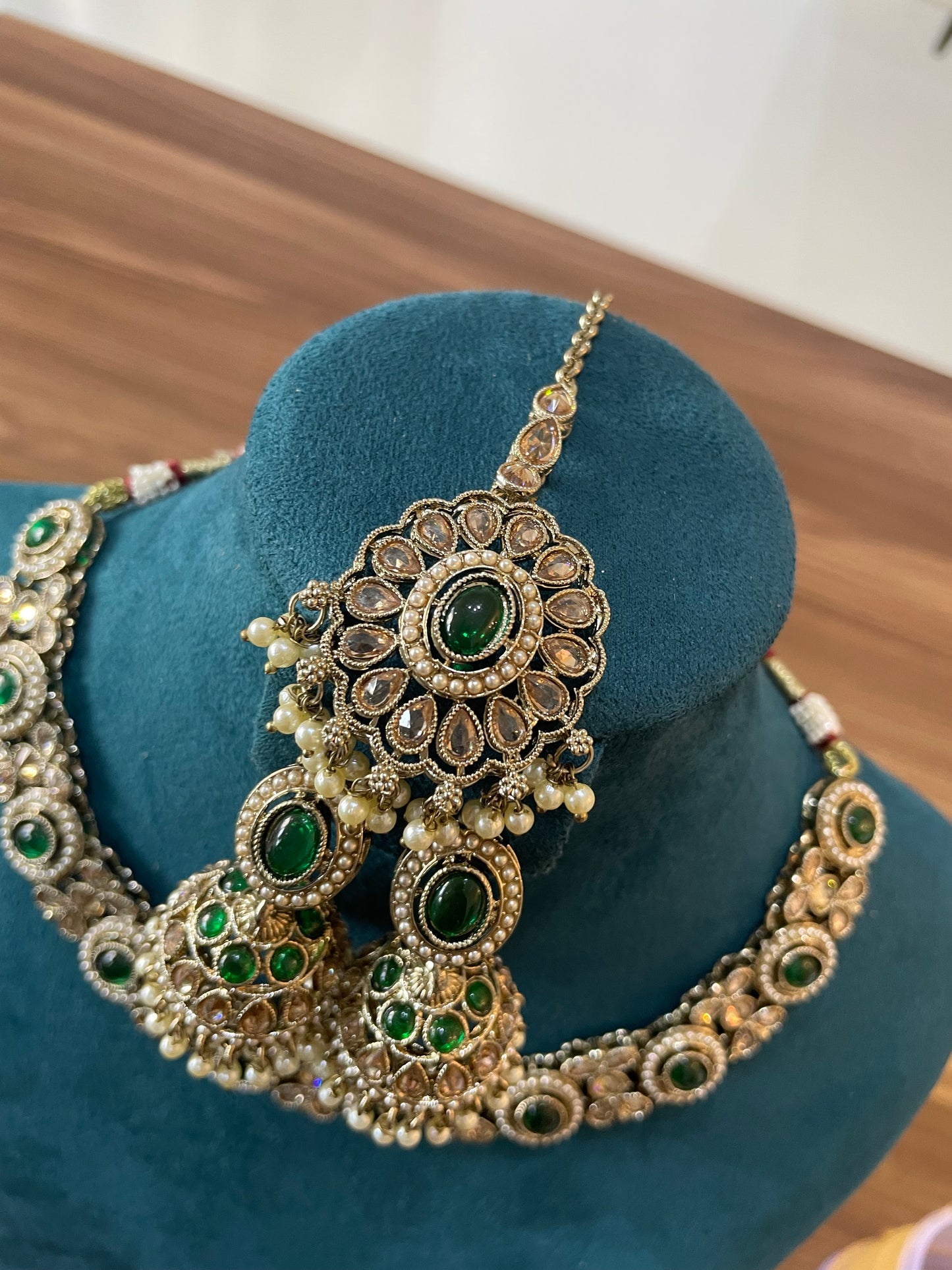 Premium Mehndi Polish Set with Jhumka and Tikka (Green)