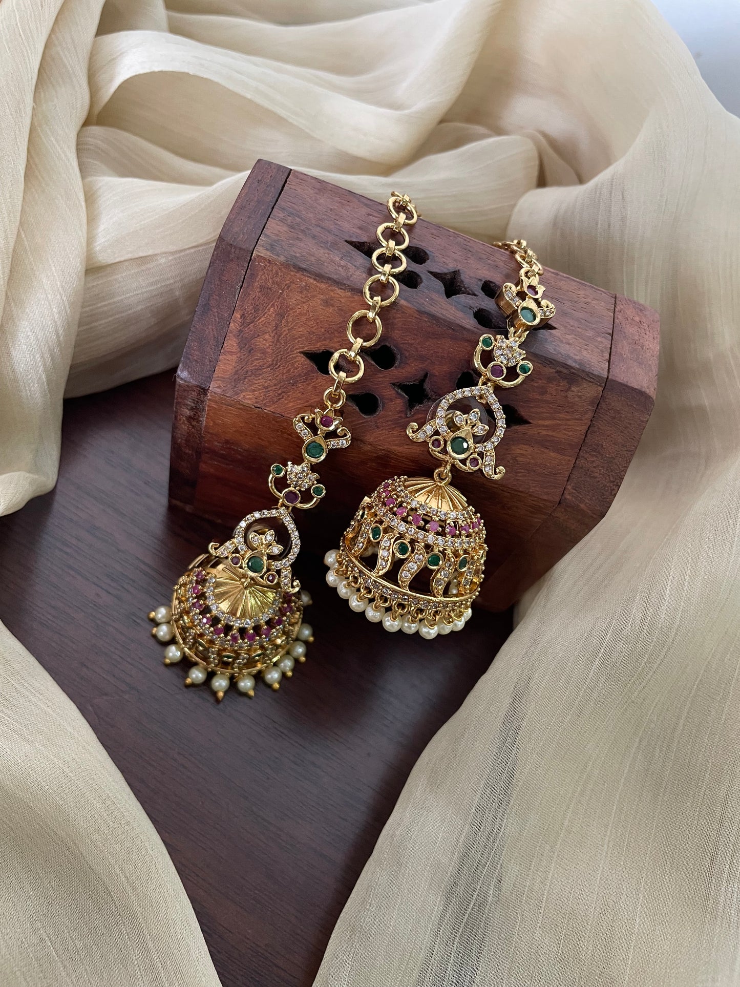 Premium AD Jhumka with Attached EarChain (DESIGN CRG)