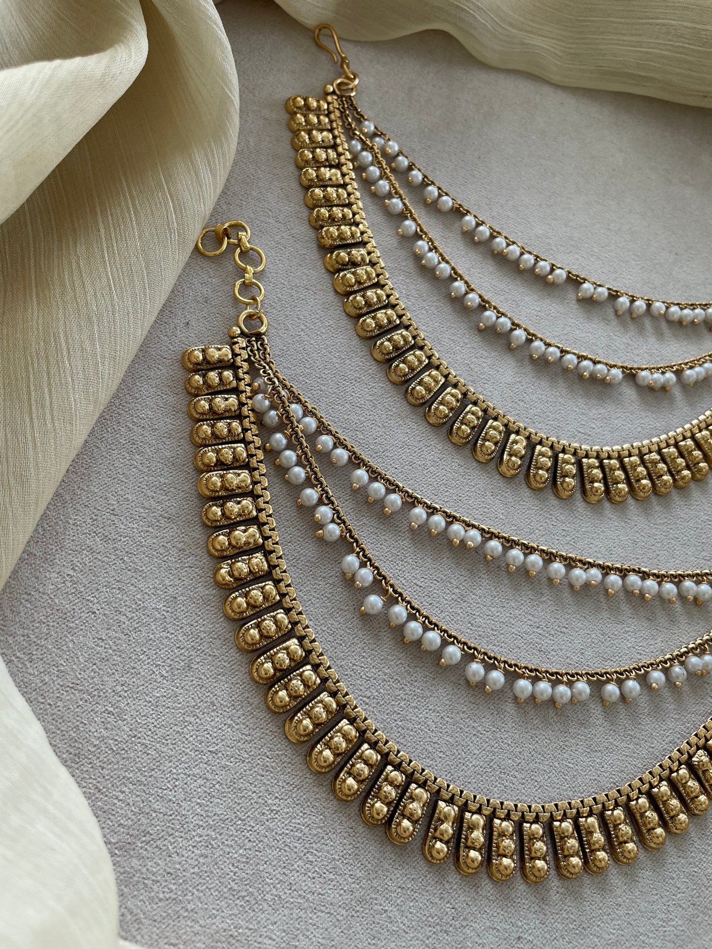 Golden Layered Pearl Mattal - Design E