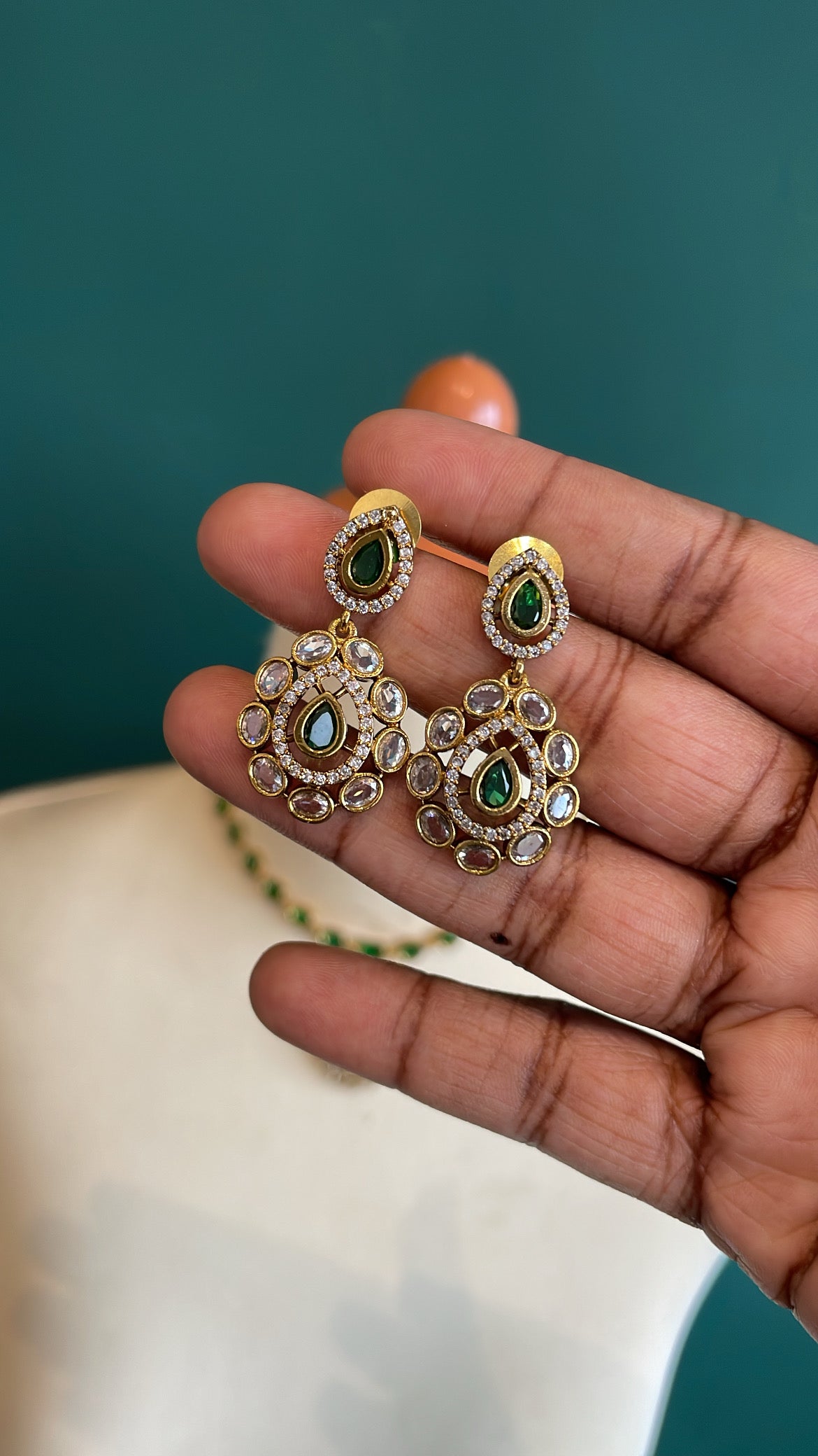 Teardrop Crystal Luxe Pendant Necklace Set - Green