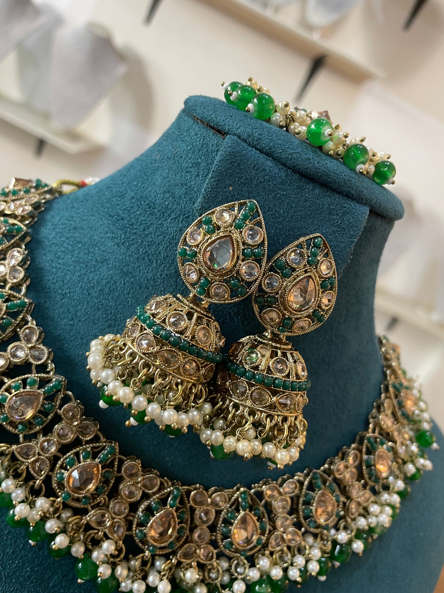 Mehndi Set with Earrings and Tikka