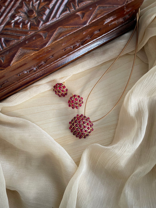 Aabha Orb Necklace Set (Ruby)