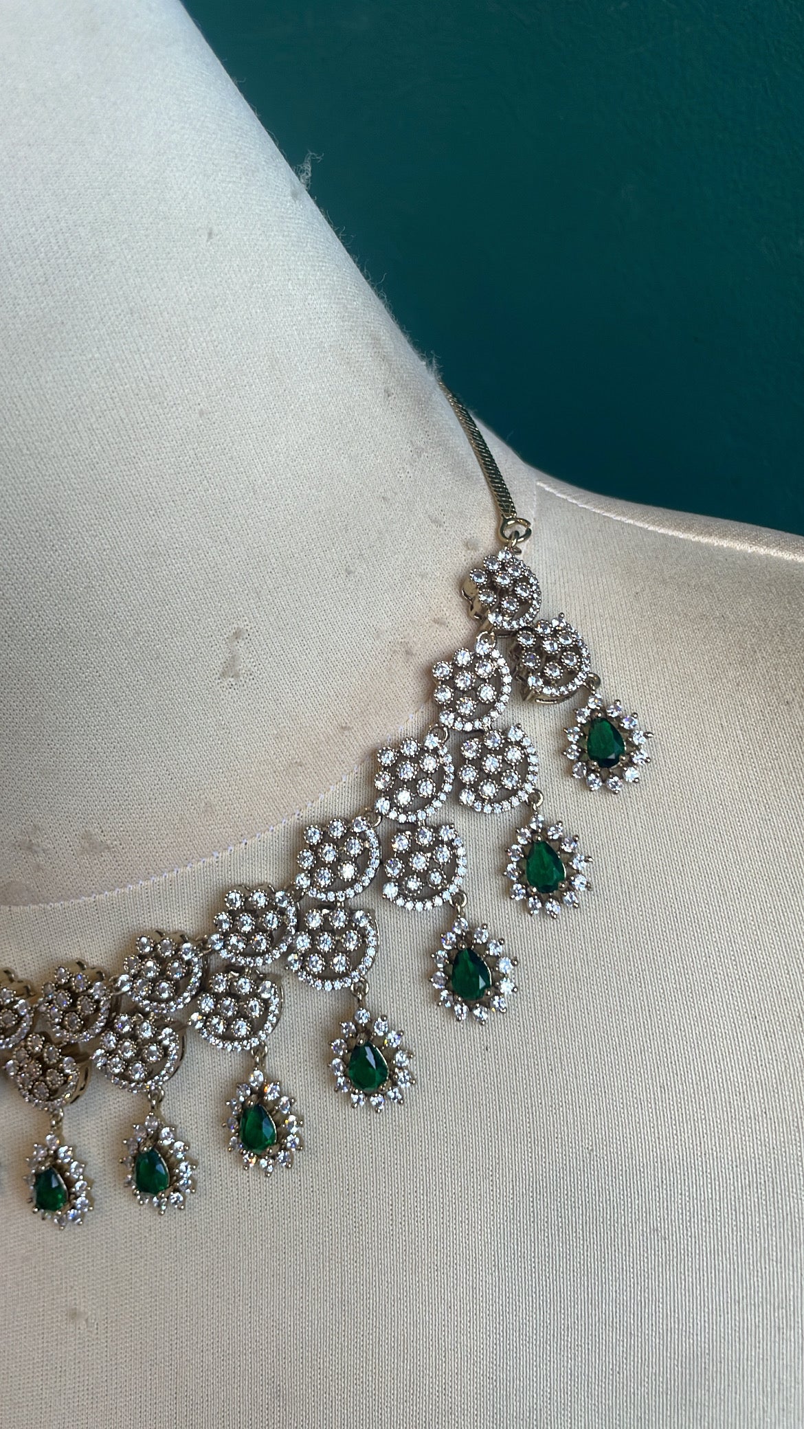 Premium Mehndi Polish Grand Ad Necklace Set