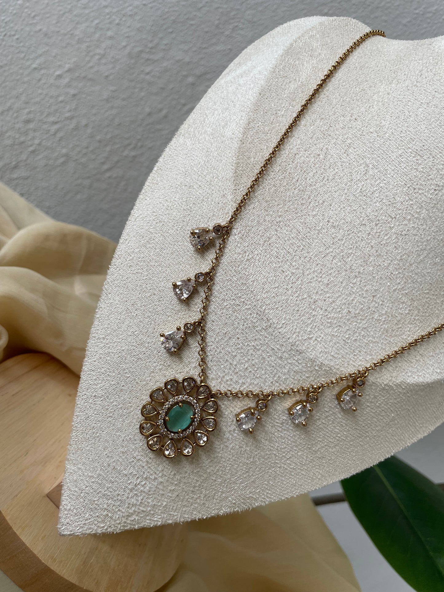 Elegant AD Stone Floral Pendant Chain Set (mint)