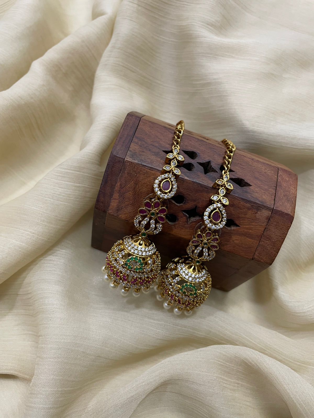 Premium Ad Jhumka with attached EarChain