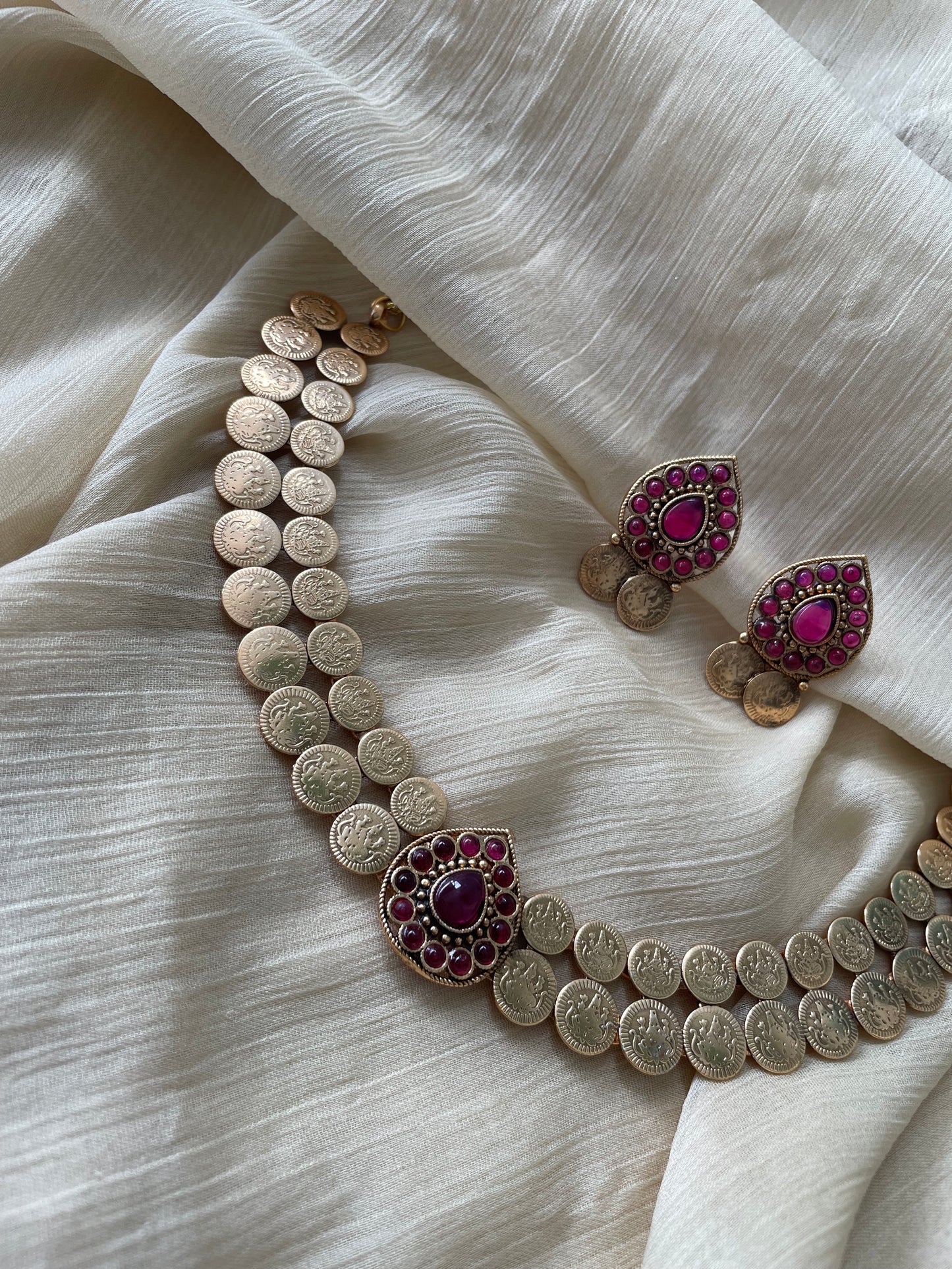 The Royal Lakshmi Kasu Choker Set (Ruby)