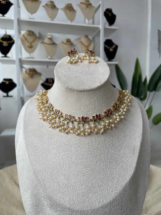 Premium Kemp Pearl Drop Lotus Necklace Set
