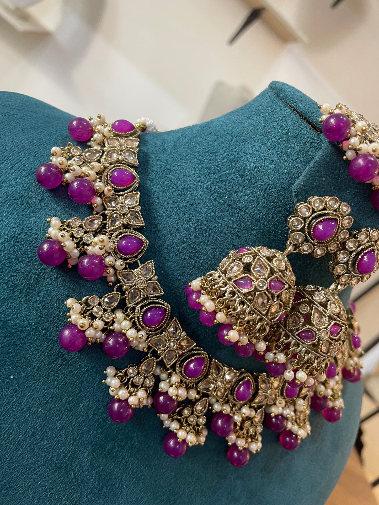 Mehndi Set with Earrings and Tikka (Purple)