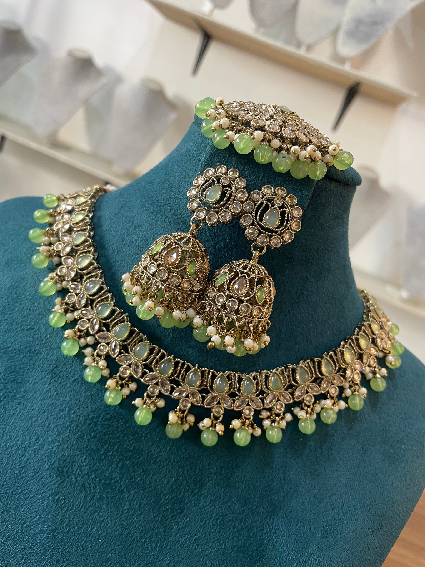 Mehndi Polish Set with Jhumka and Tikka (Mint)
