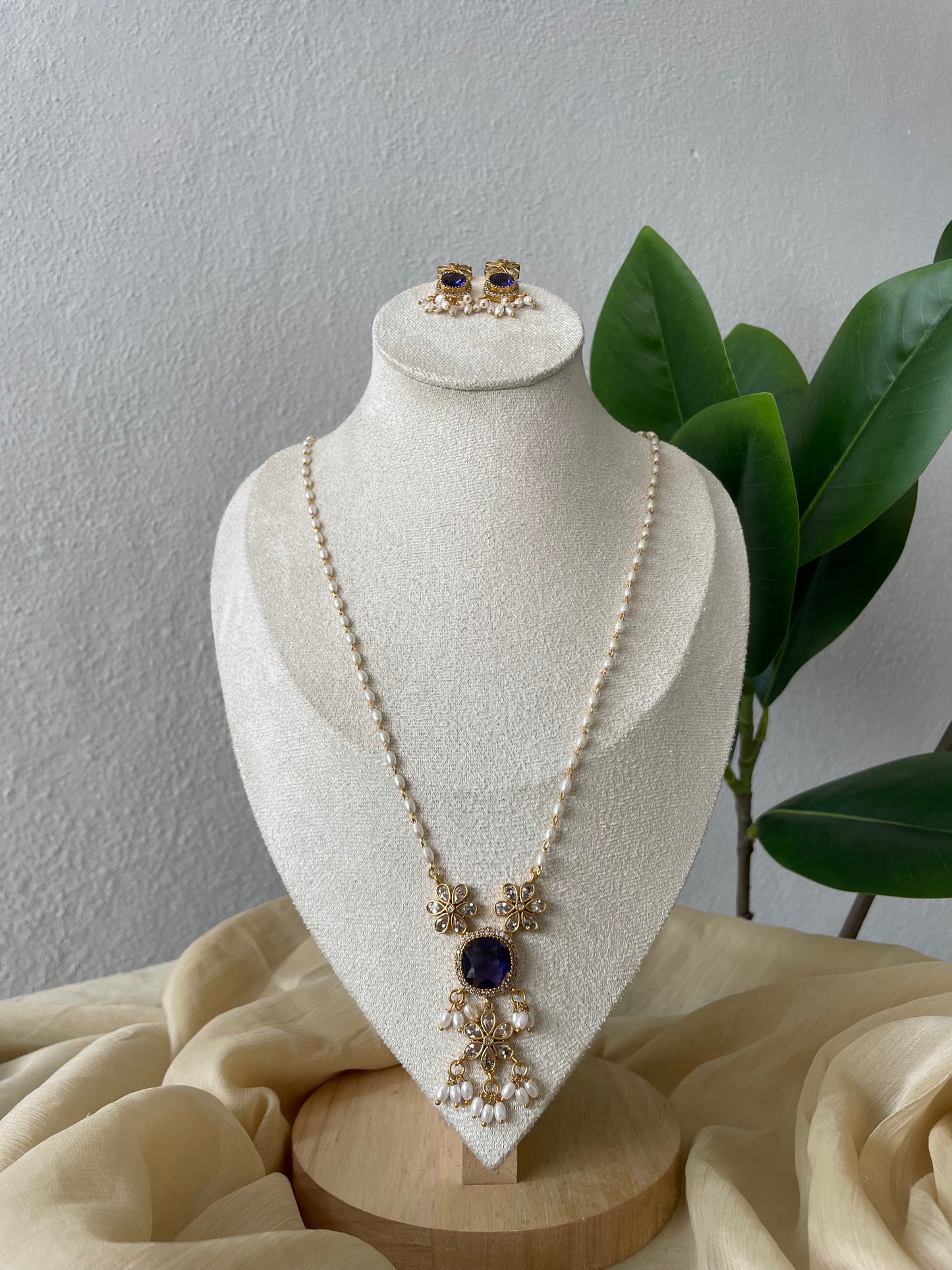 Premium Antique Brass Rice Pearl Mala (Purple)