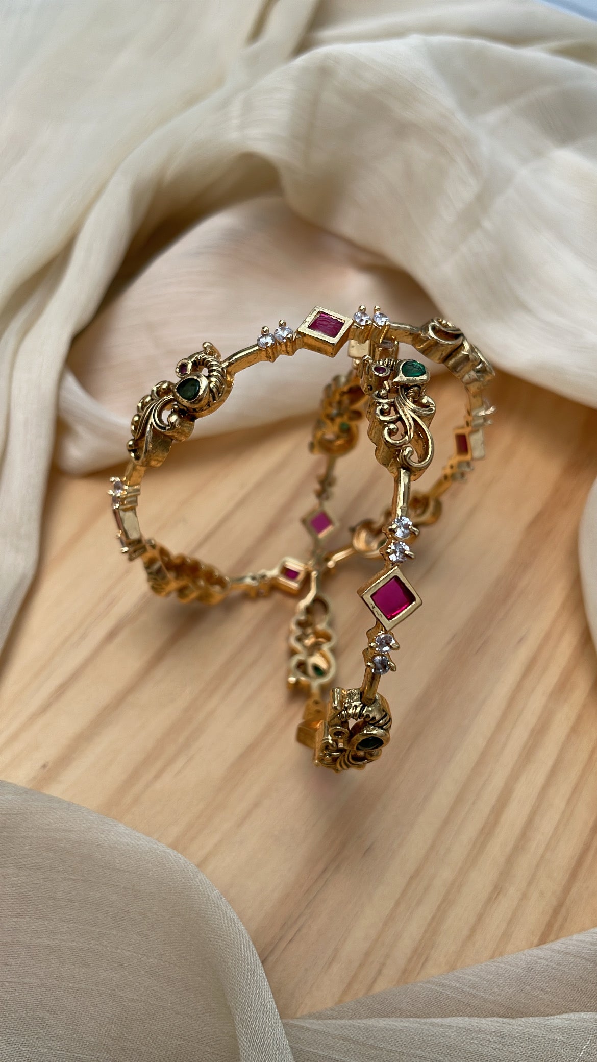 Premium Peacock Design Bangle