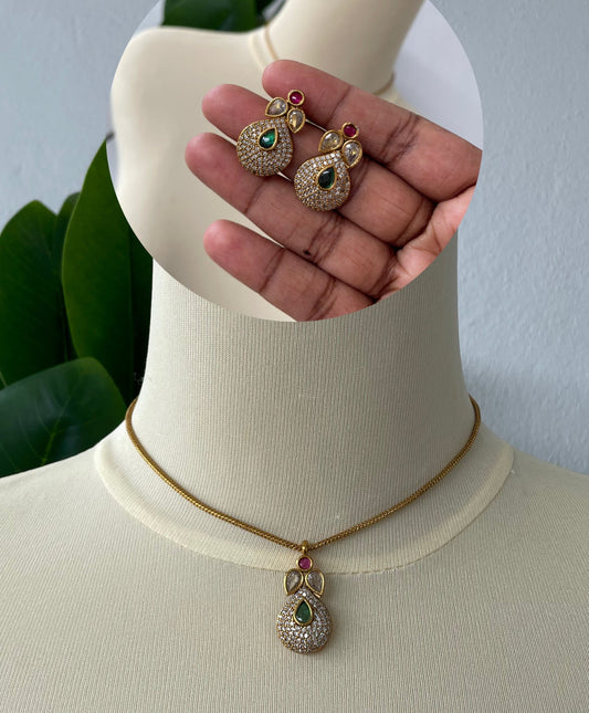 Teardrop Kante Chain Set