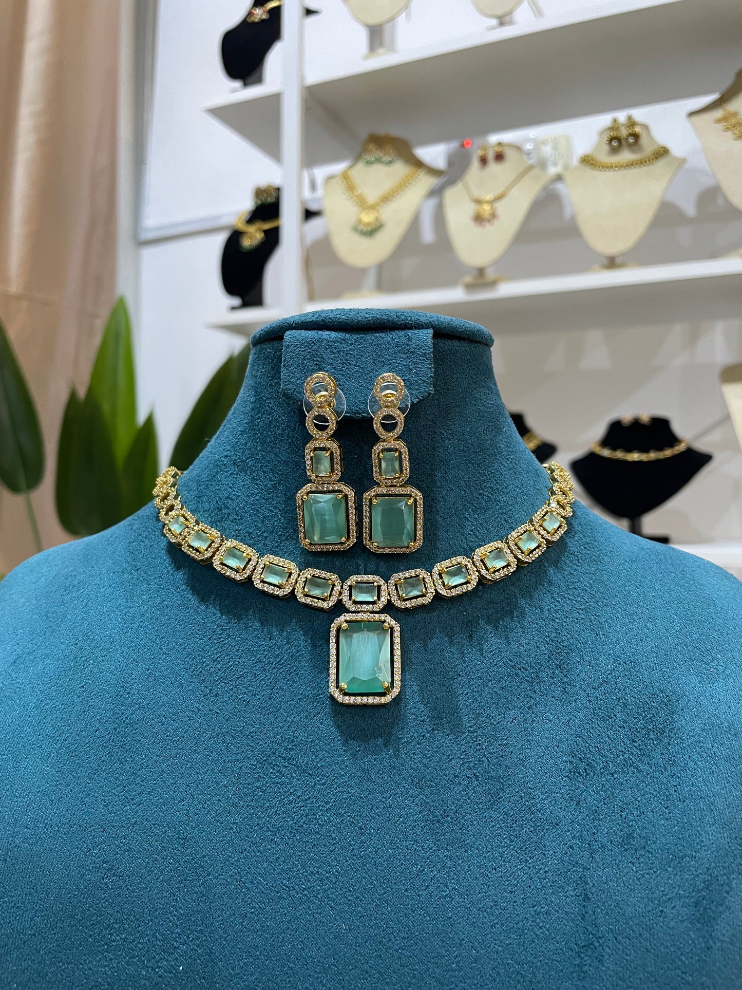 AD Necklace Set (Gold Base) - Mint
