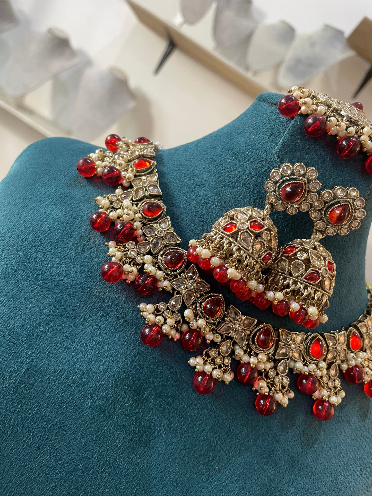 Mehndi Set with Earrings and Tikka (Red)