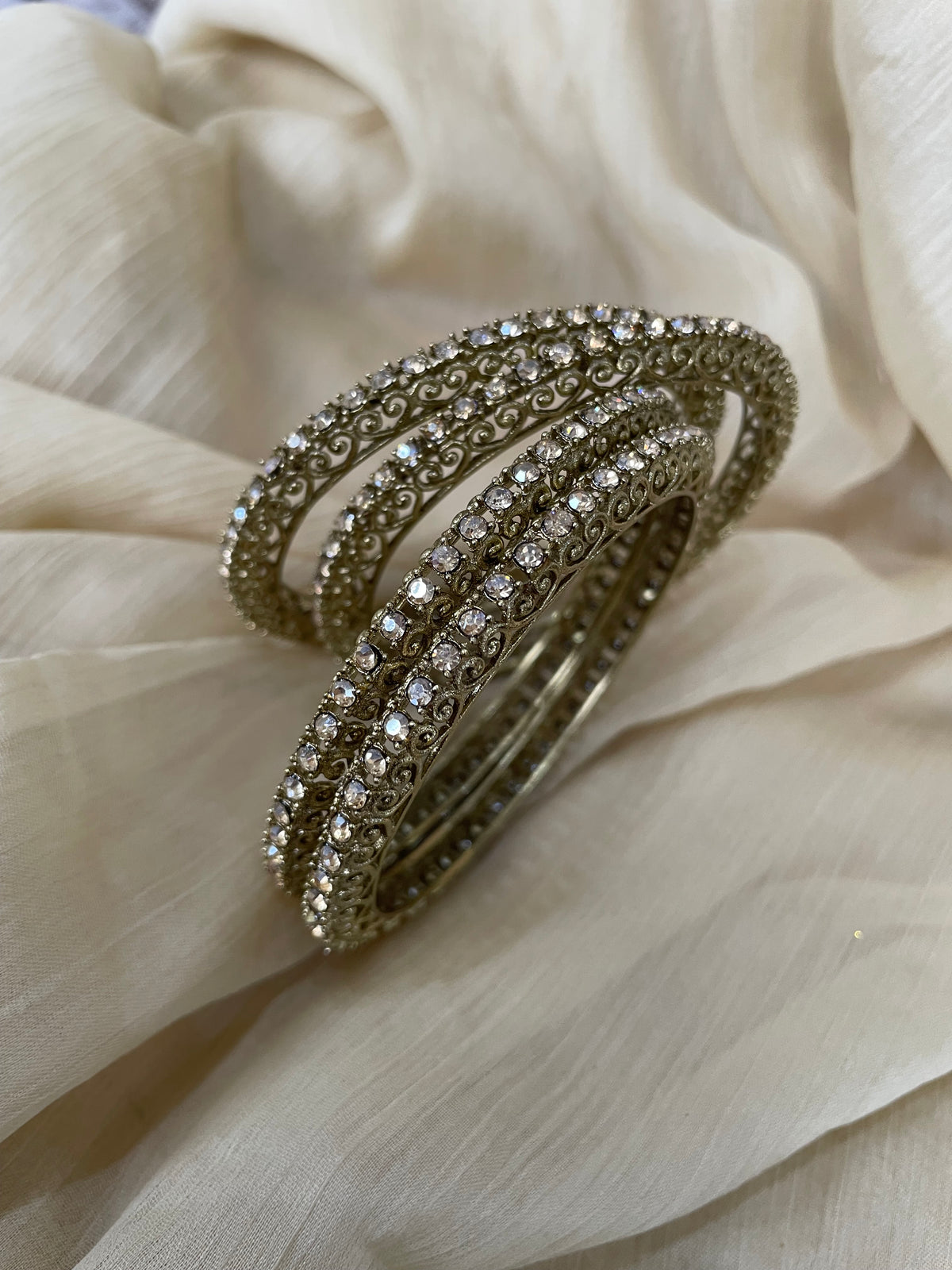 Mehndi Base Stone Bangle (4pc)