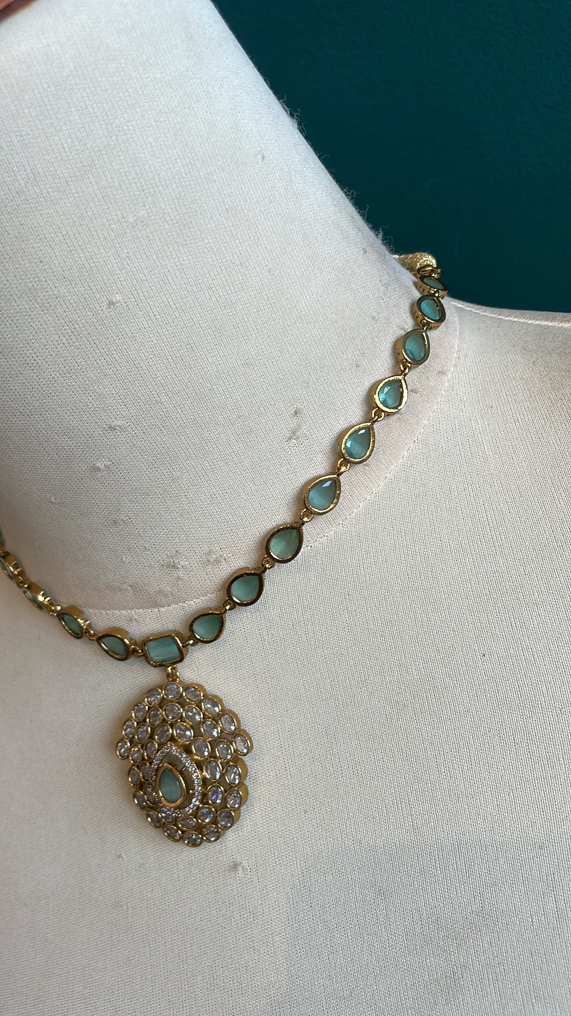 Teardrop Crystal Luxe Pendant Necklace Set - Mint Blue