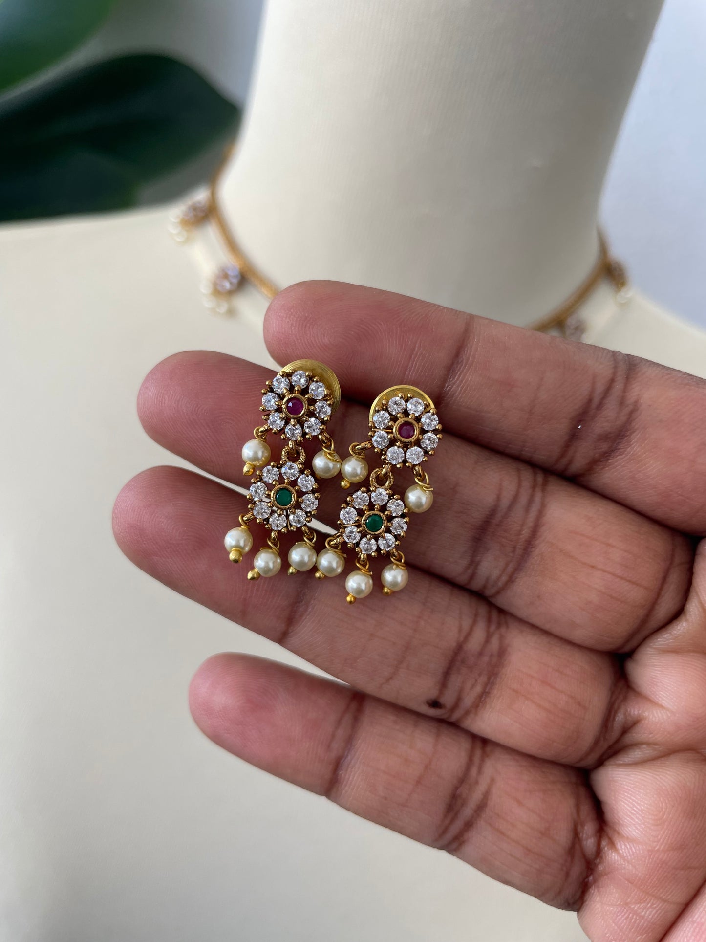 Premium Floral Ad Charms Atigai Set