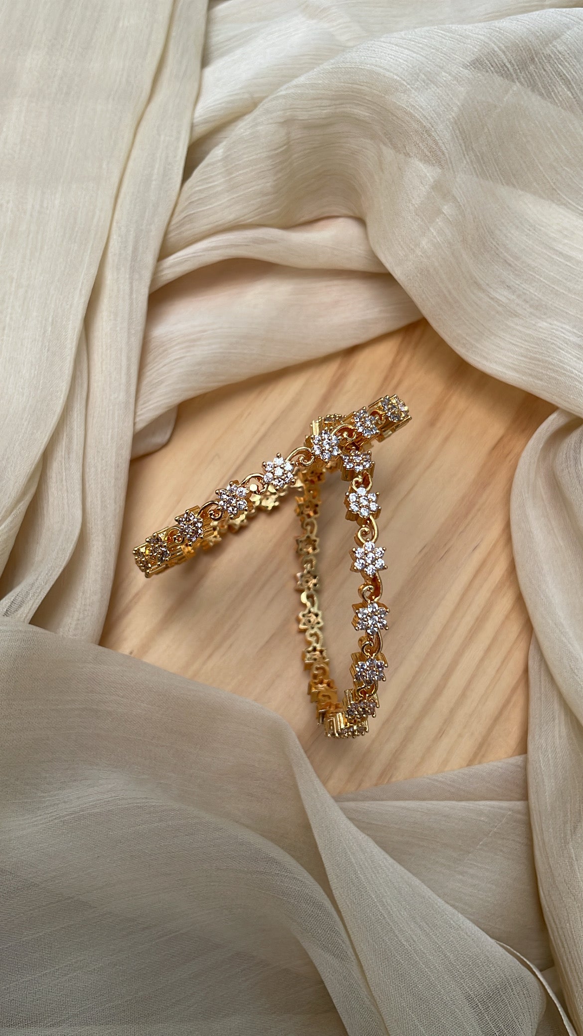 Premium Floral White Stone Bangles