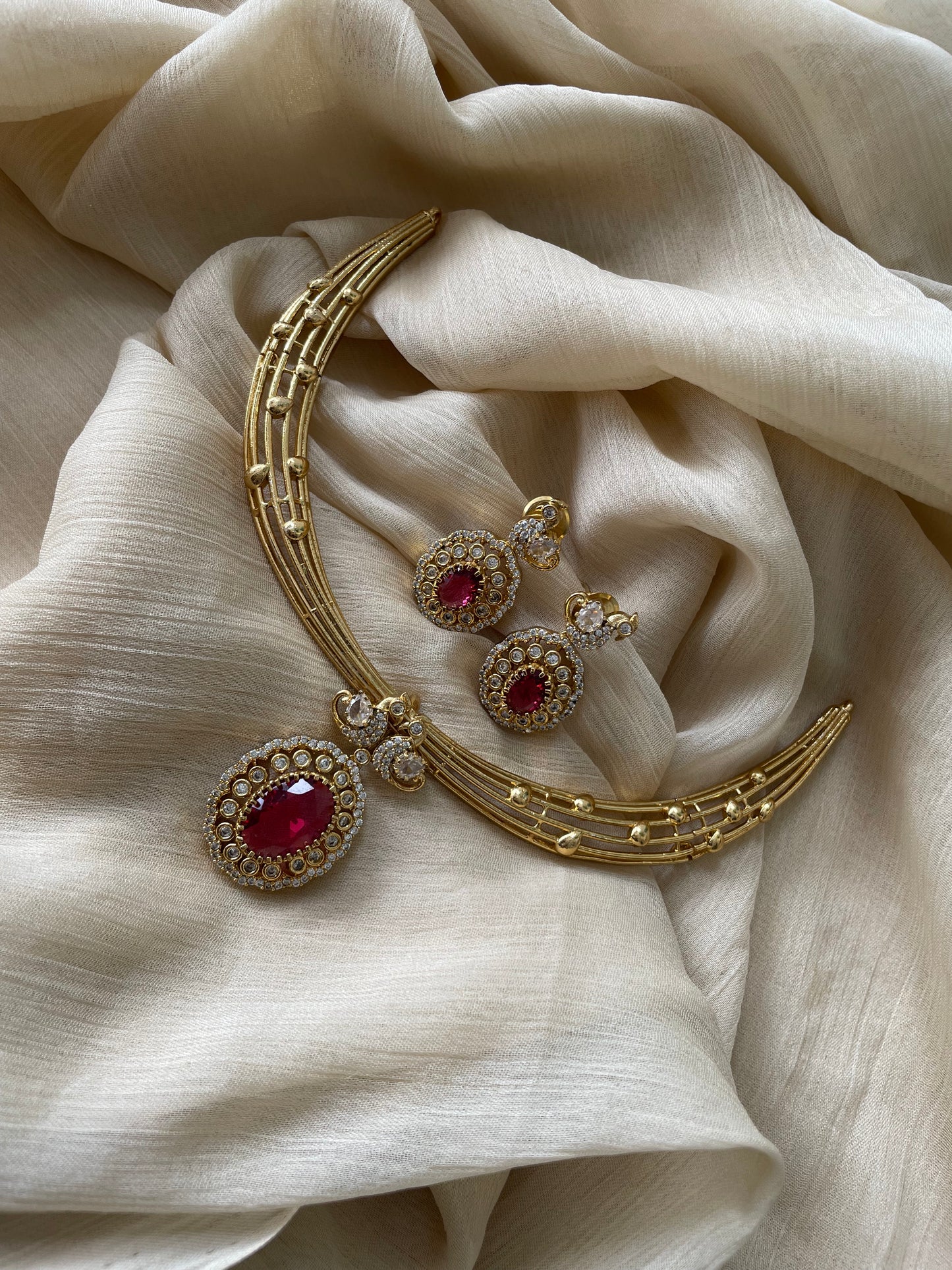 Peacock Ad Hasli Necklace Set
