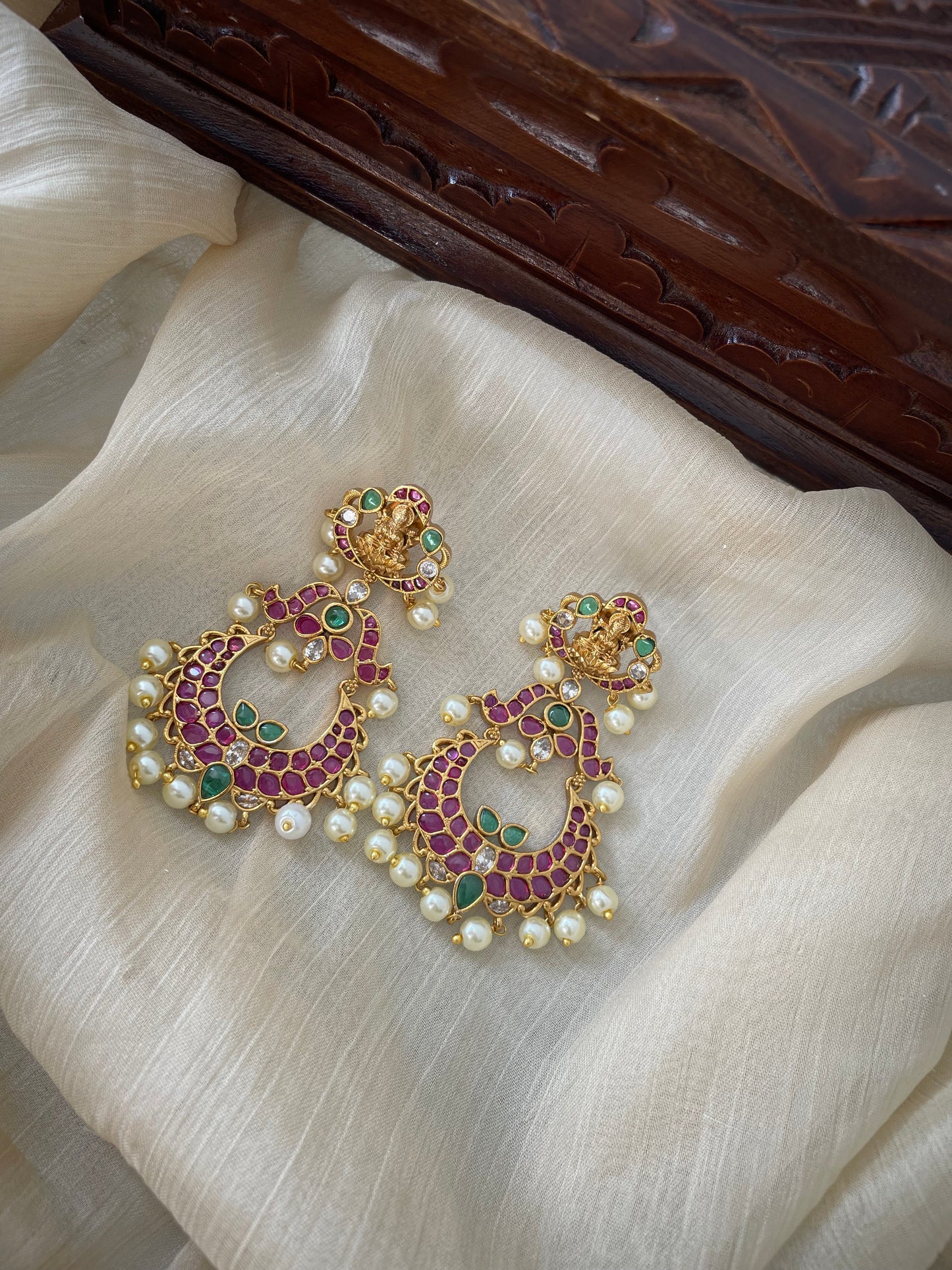 Kemp Style Lakshmi Chandbali