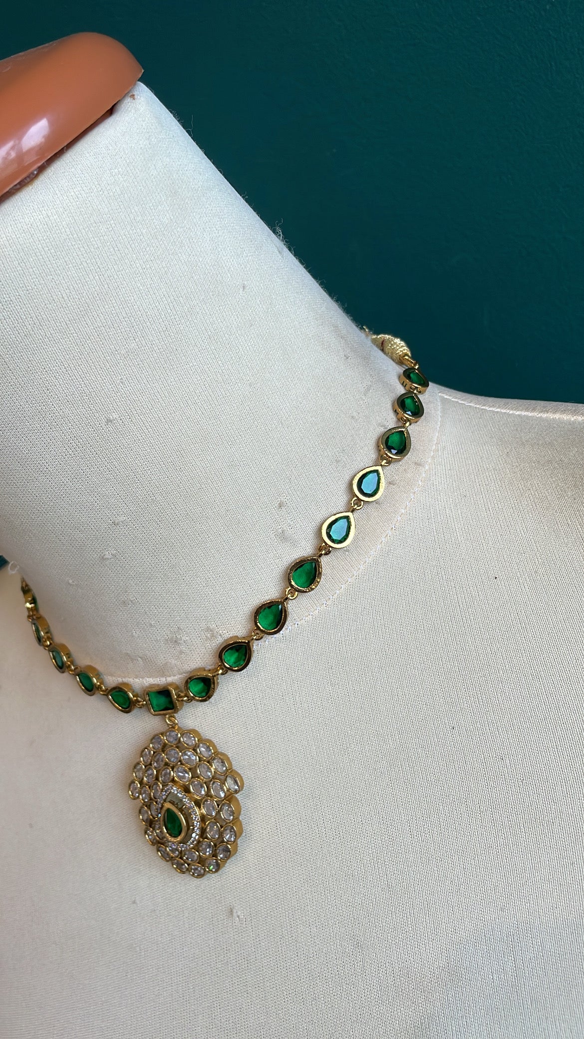 Teardrop Crystal Luxe Pendant Necklace Set - Green