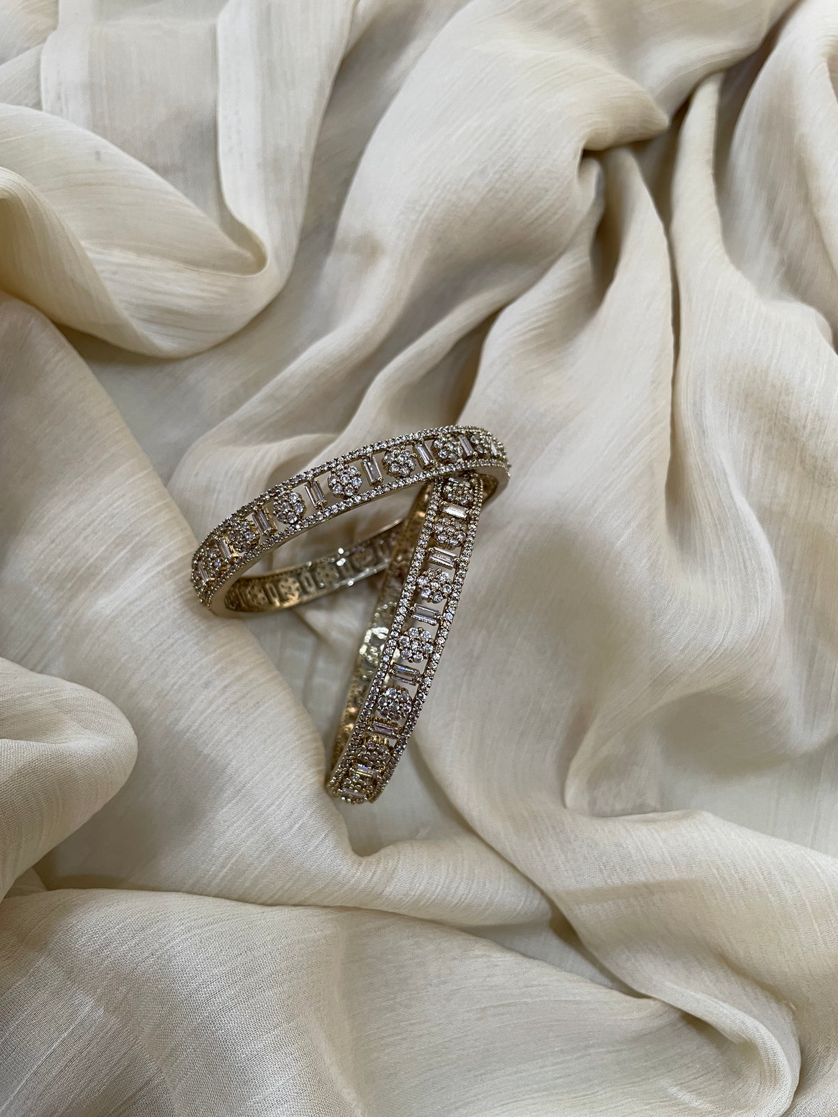 Premium AD Bangle (1 pair)