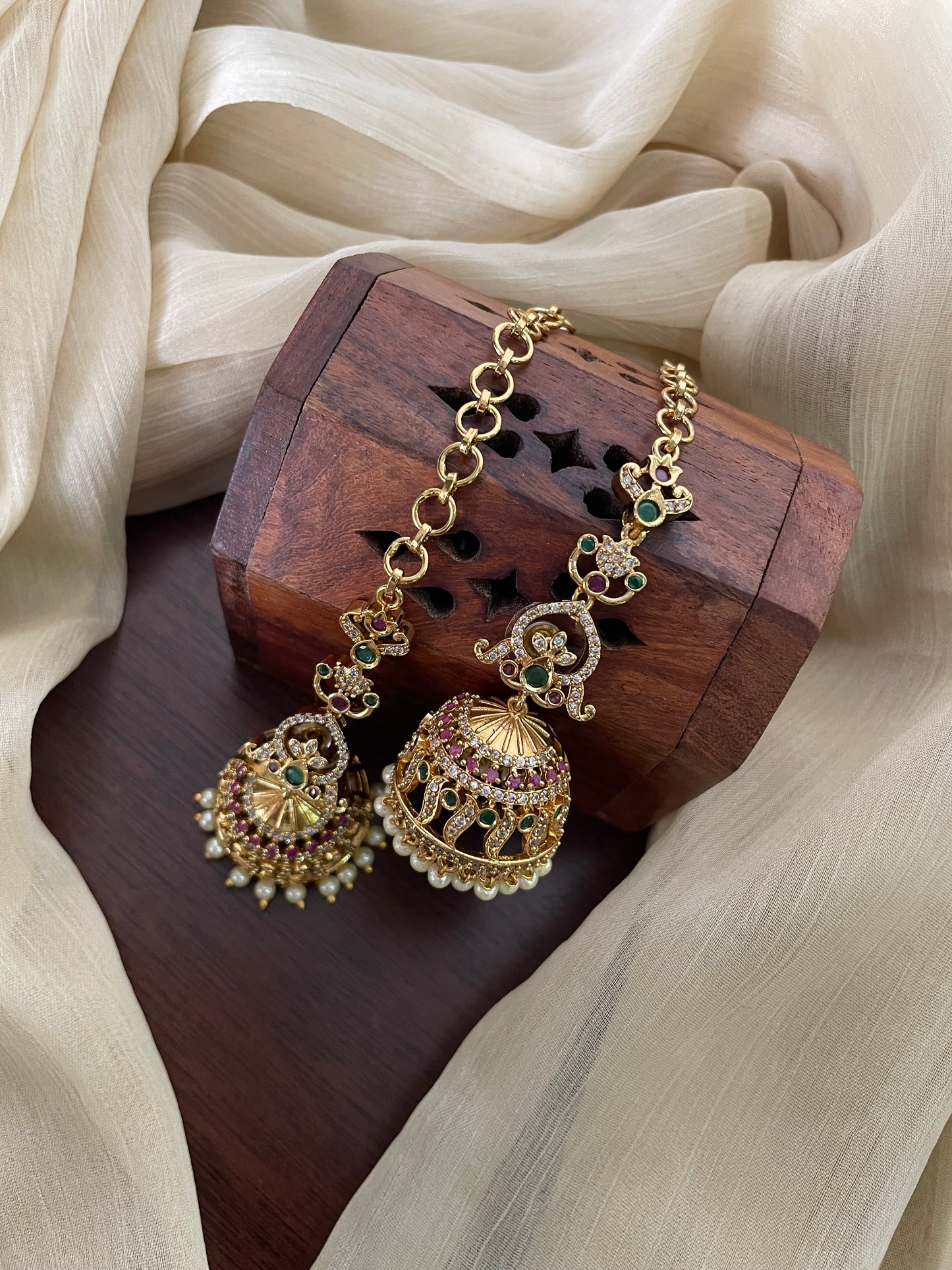 Premium AD Jhumka with Attached EarChain (DESIGN CRG)