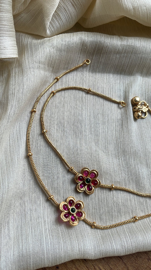 Premium Brass Metal Floral Charm Anklet